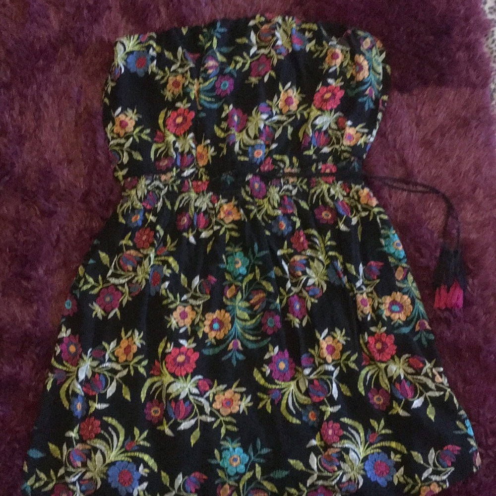 Gorgeous Dine&Wine dress